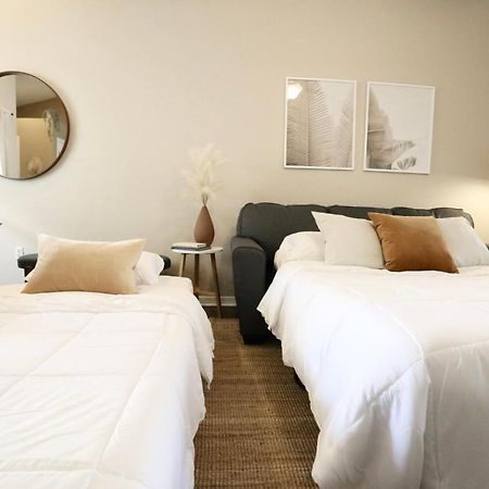 Nomad Retreat King Bed Boutique Condo W Garage Gainesville Buitenkant foto