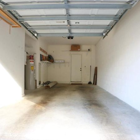 Nomad Retreat King Bed Boutique Condo W Garage Gainesville Buitenkant foto