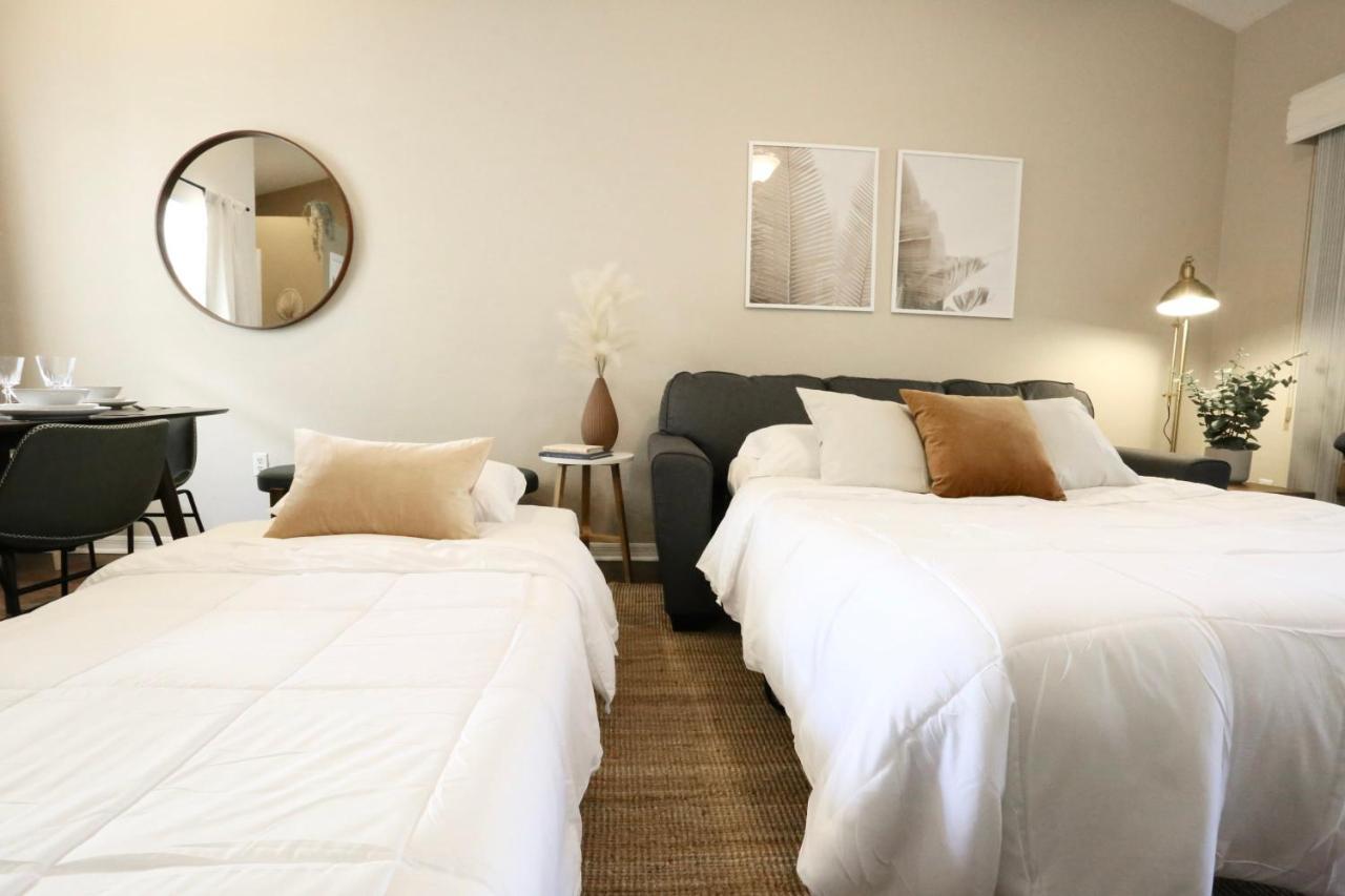 Nomad Retreat King Bed Boutique Condo W Garage Gainesville Buitenkant foto